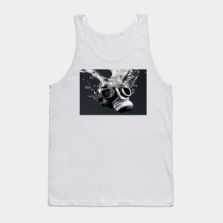 Cyberpunk Gasmask Artwork / Gasmask Splashing In Water Tank Top